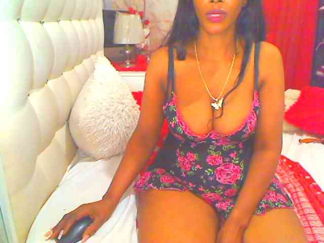 HOTLILLIE webcam