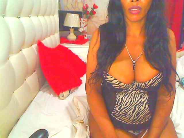 HOTLILLIE webcam
