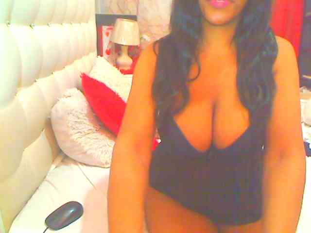 HOTLILLIE webcam