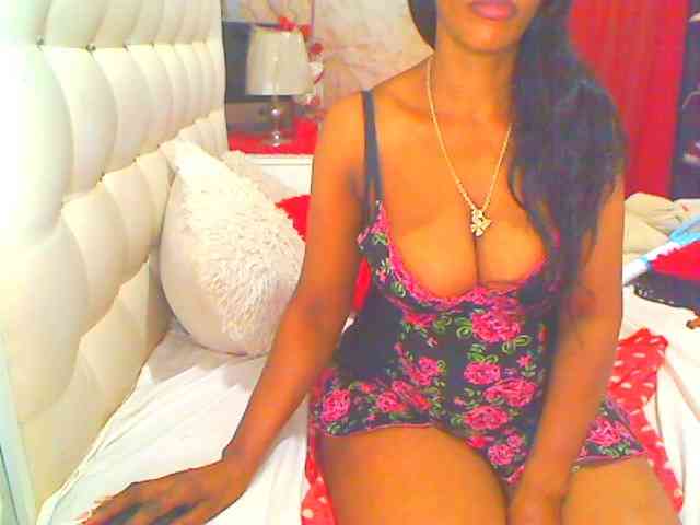 HOTLILLIE webcam
