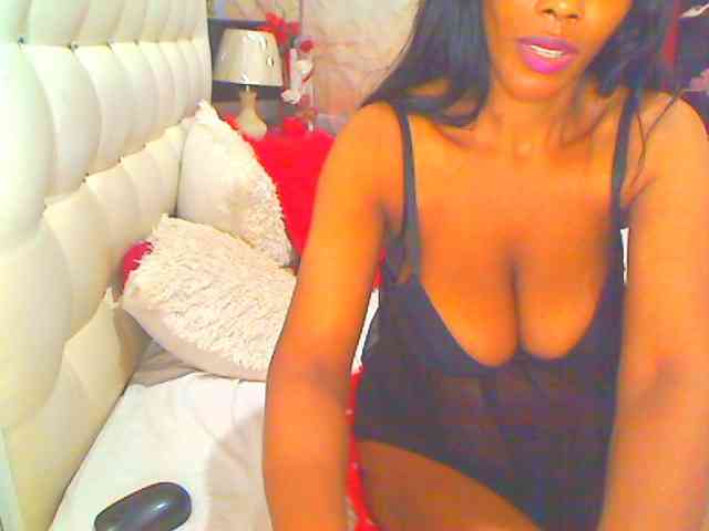 HOTLILLIE webcam