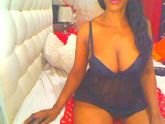 HOTLILLIE webcam