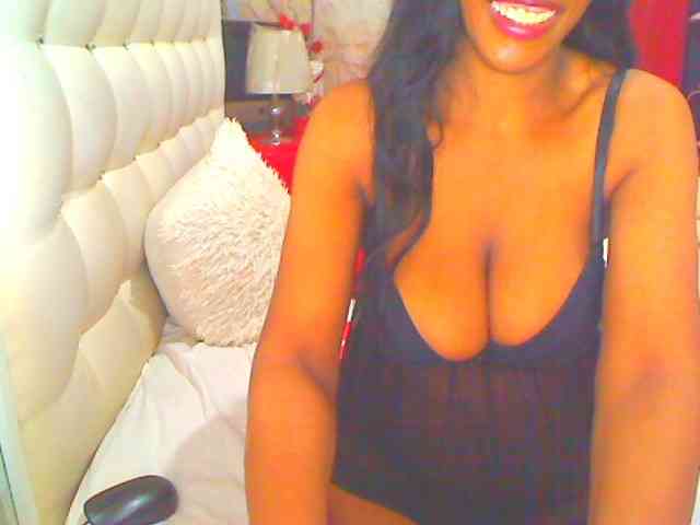 HOTLILLIE webcam