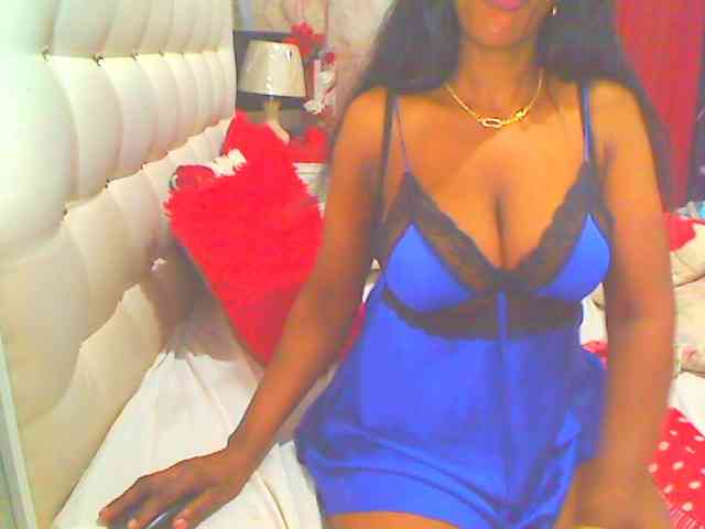 HOTLILLIE webcam