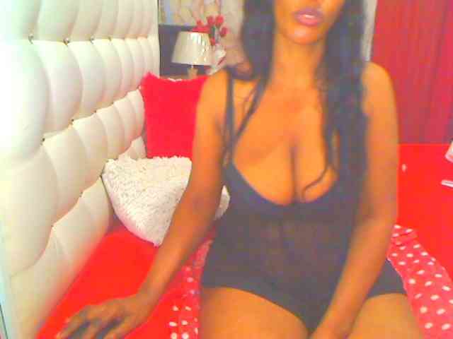 HOTLILLIE webcam