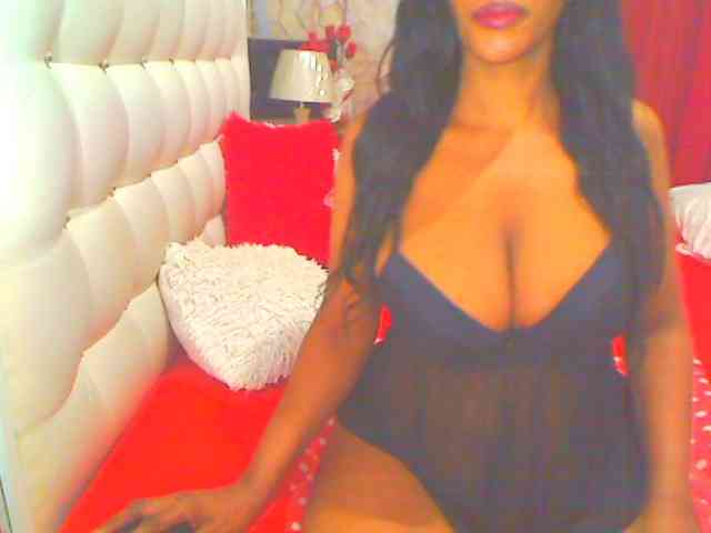 HOTLILLIE webcam