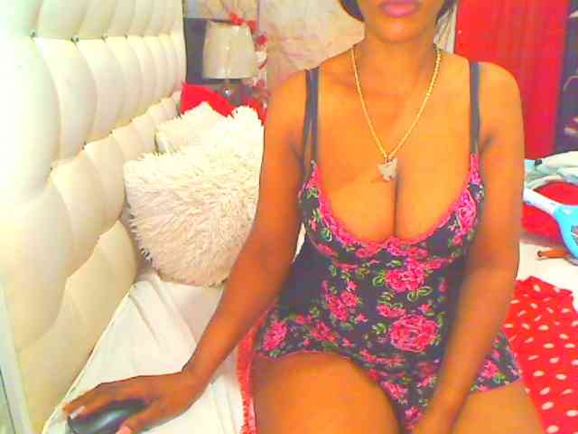 HOTLILLIE webcam