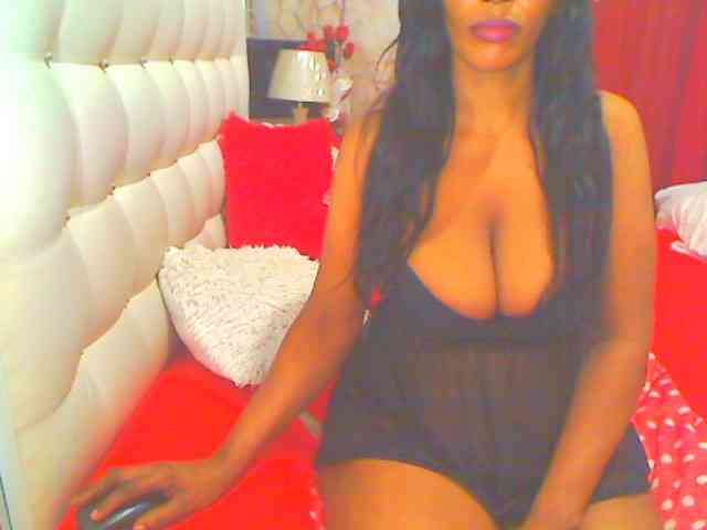 chat room nude HOTLILLIE