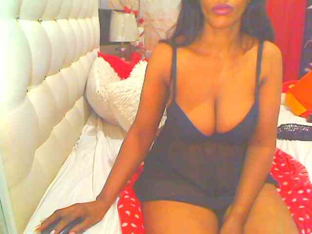 HOTLILLIE webcam