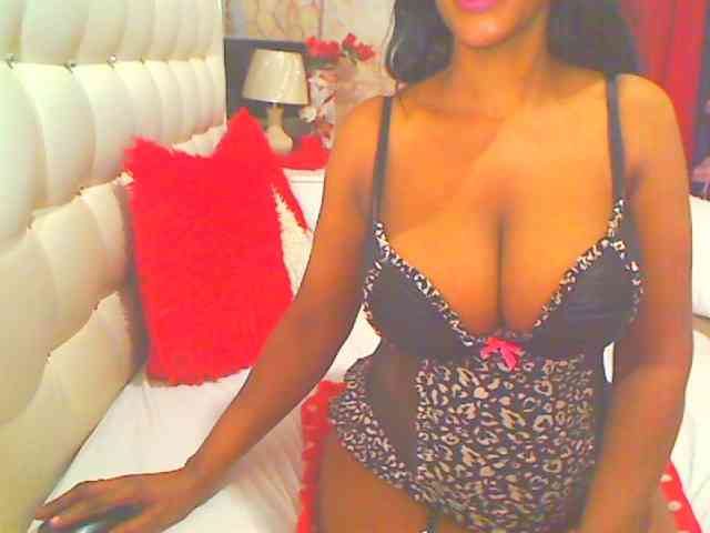 HOTLILLIE webcam