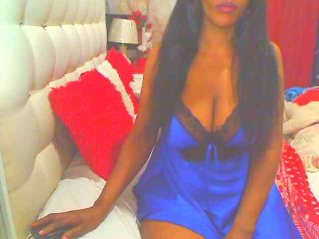 HOTLILLIE webcam