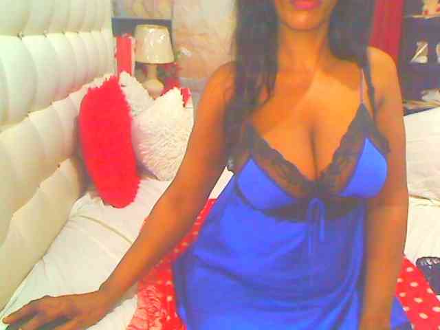 HOTLILLIE webcam