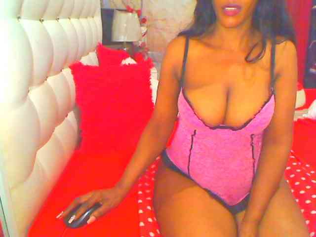 HOTLILLIE webcam