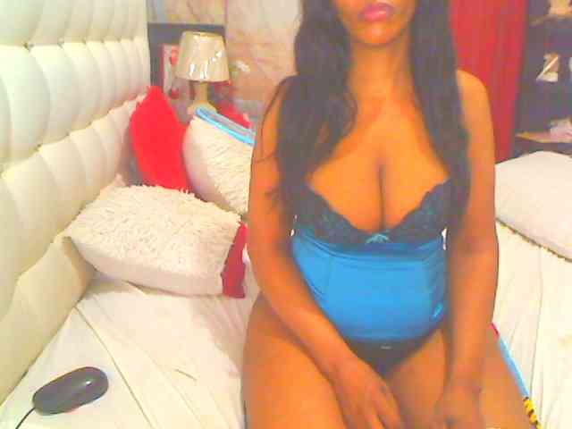 HOTLILLIE webcam