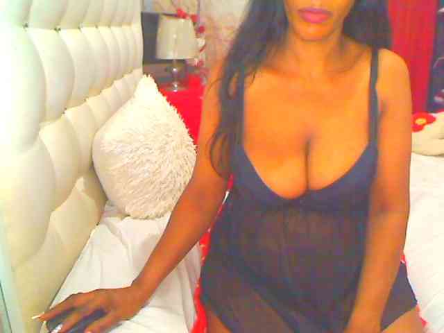 HOTLILLIE webcam