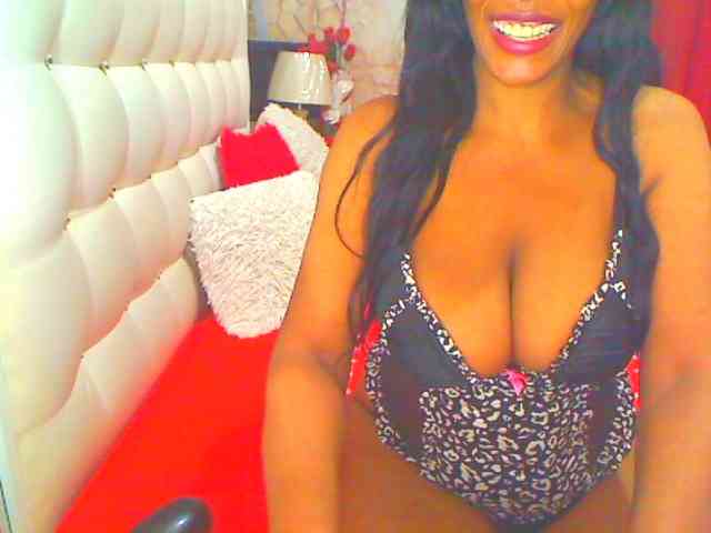 HOTLILLIE webcam