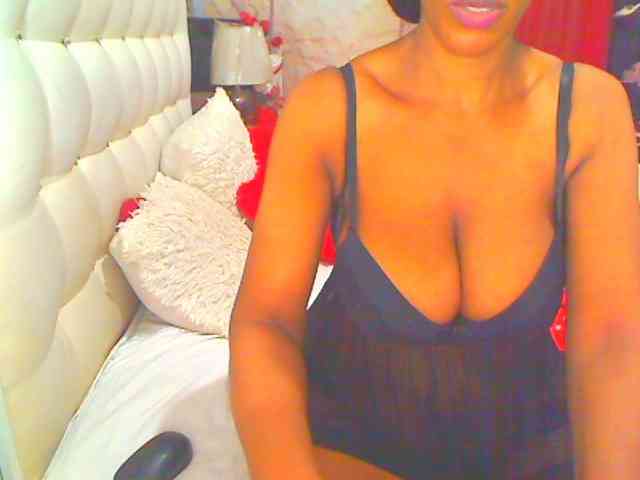 HOTLILLIE webcam