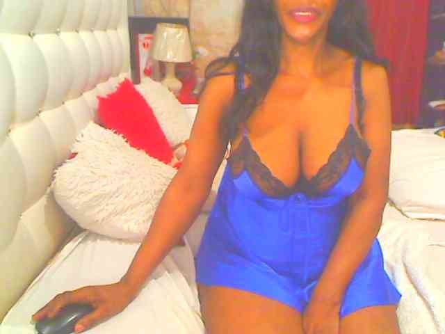 HOTLILLIE webcam