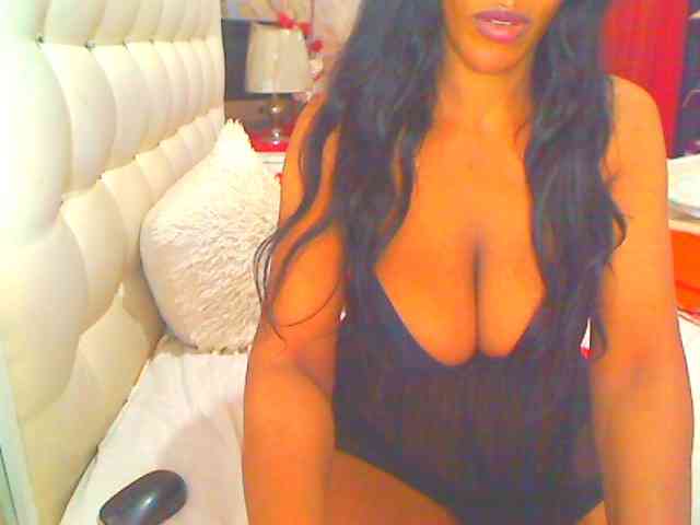 HOTLILLIE webcam