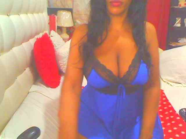 HOTLILLIE webcam
