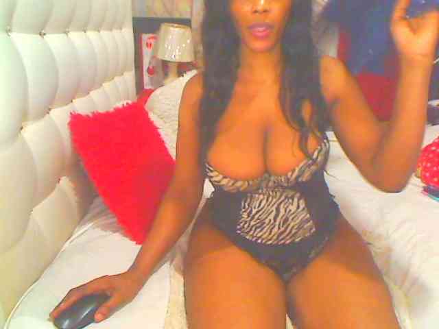 HOTLILLIE webcam