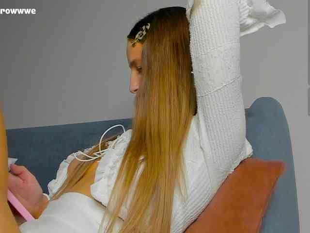 aimeerowwwe webcam