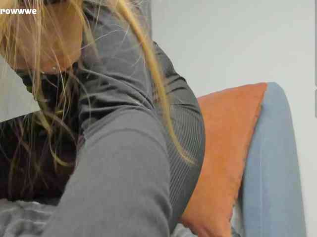 aimeerowwwe webcam