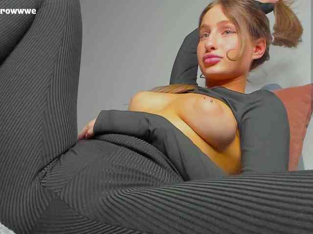 aimeerowwwe webcam