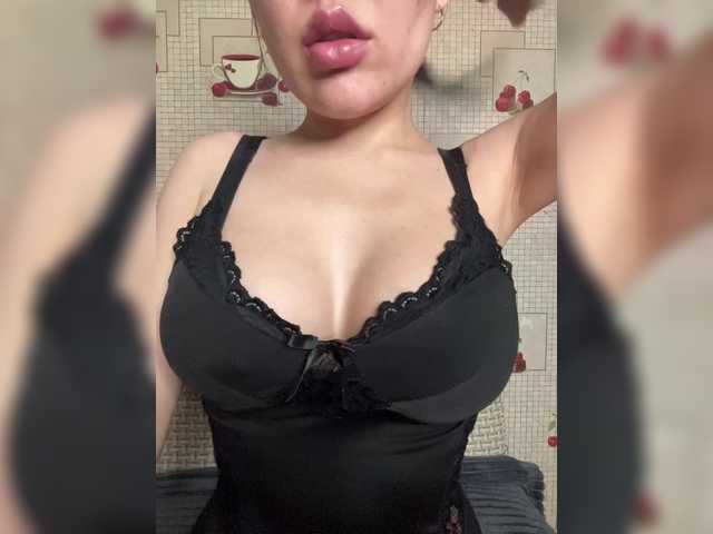 kassandra-'s BongaCams show and profile