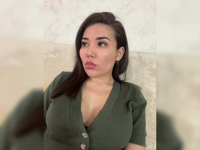 kassandra-'s BongaCams show and profile