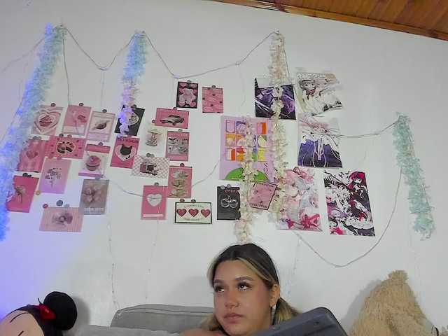 Pucca0's BongaCams show and profile