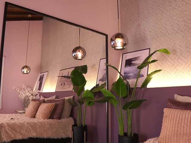 IzzyWild's BongaCams show and profile