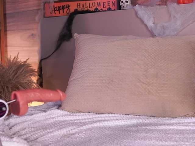 BongaCams IzzyWild IzzyWild from BongaCams