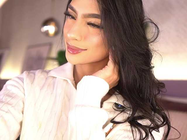 IzzyWild's BongaCams show and profile