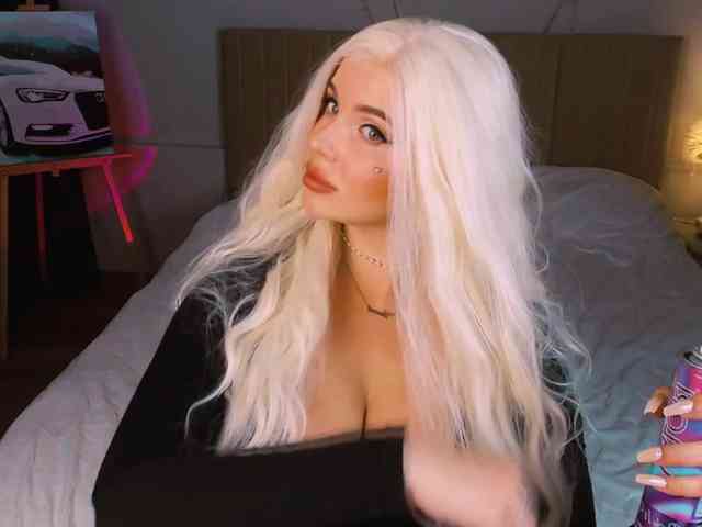 GoddessGlow webcam