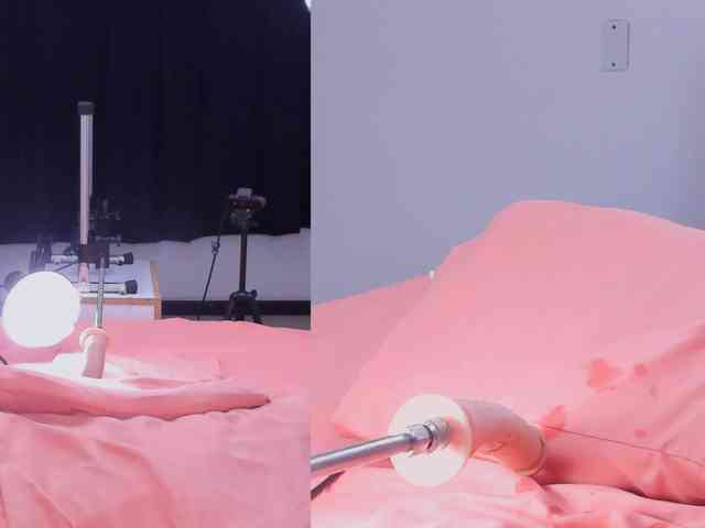 Ebony-Vivi webcam