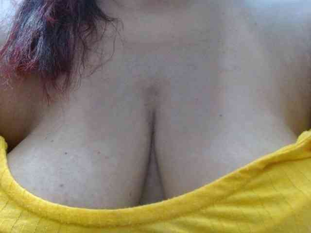 Morenitaplay webcam