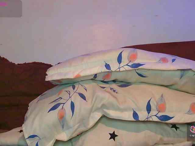 _julia_l webcam