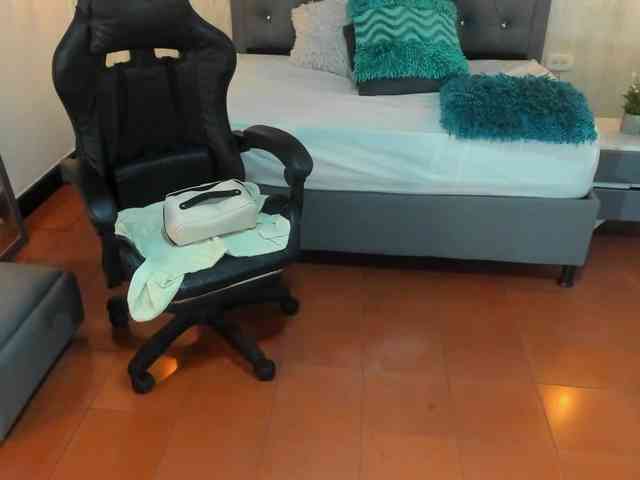 lissa-jhonson lissa-jhonson