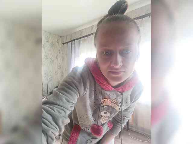 MissHamilton2345 webcam