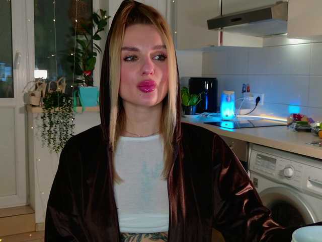 Tatachka1's BongaCams show and profile