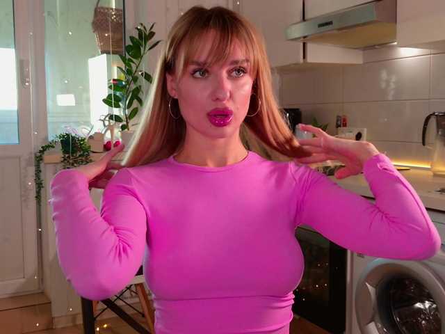 Tatachka1's BongaCams show and profile