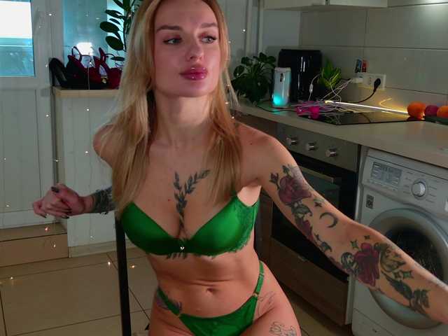 Tatachka1's BongaCams show and profile