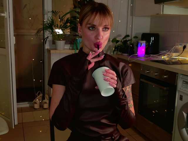 Tatachka1's BongaCams show and profile