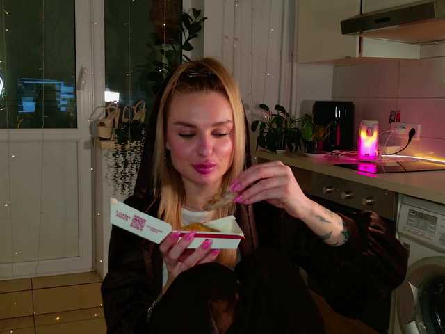 Tatachka1's BongaCams show and profile