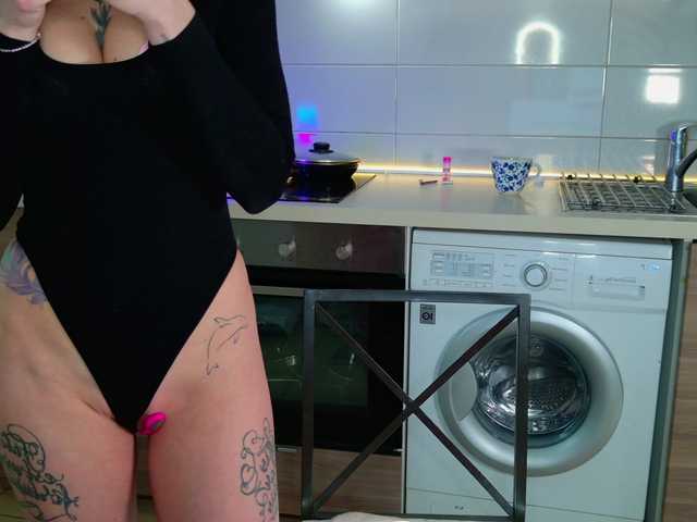 Tatachka1's BongaCams show and profile