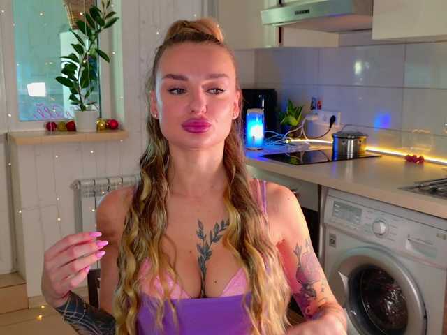 Tatachka1's BongaCams show and profile