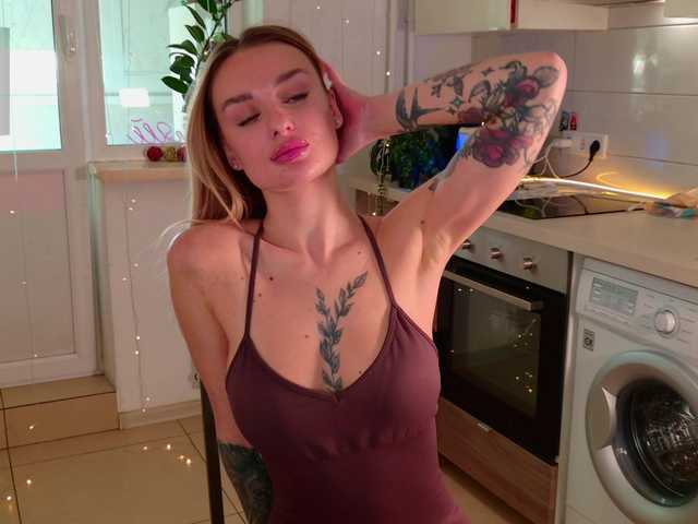 Tatachka1's BongaCams show and profile