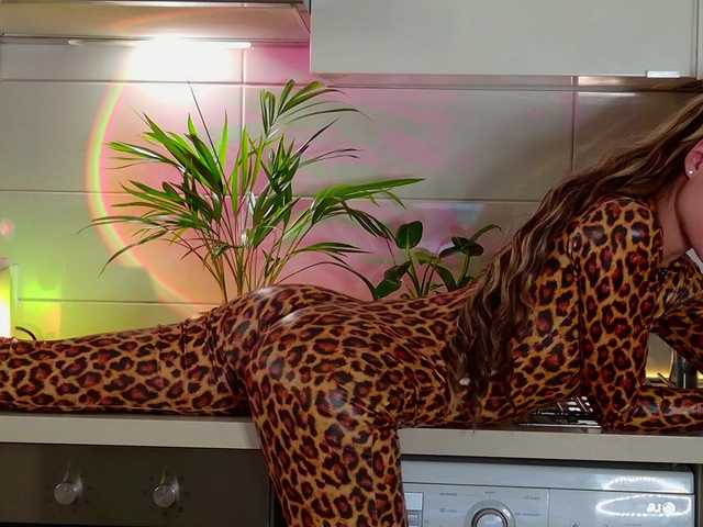 Checkout slutty escort Tatachka1 Tatachka1 from BongaCams