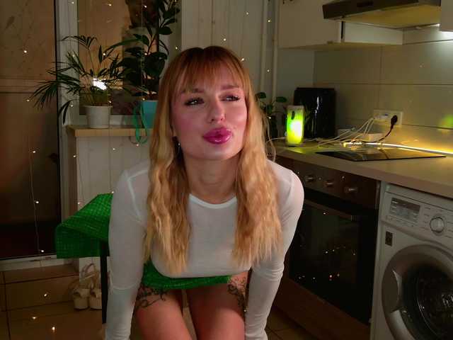 Tatachka1's BongaCams show and profile